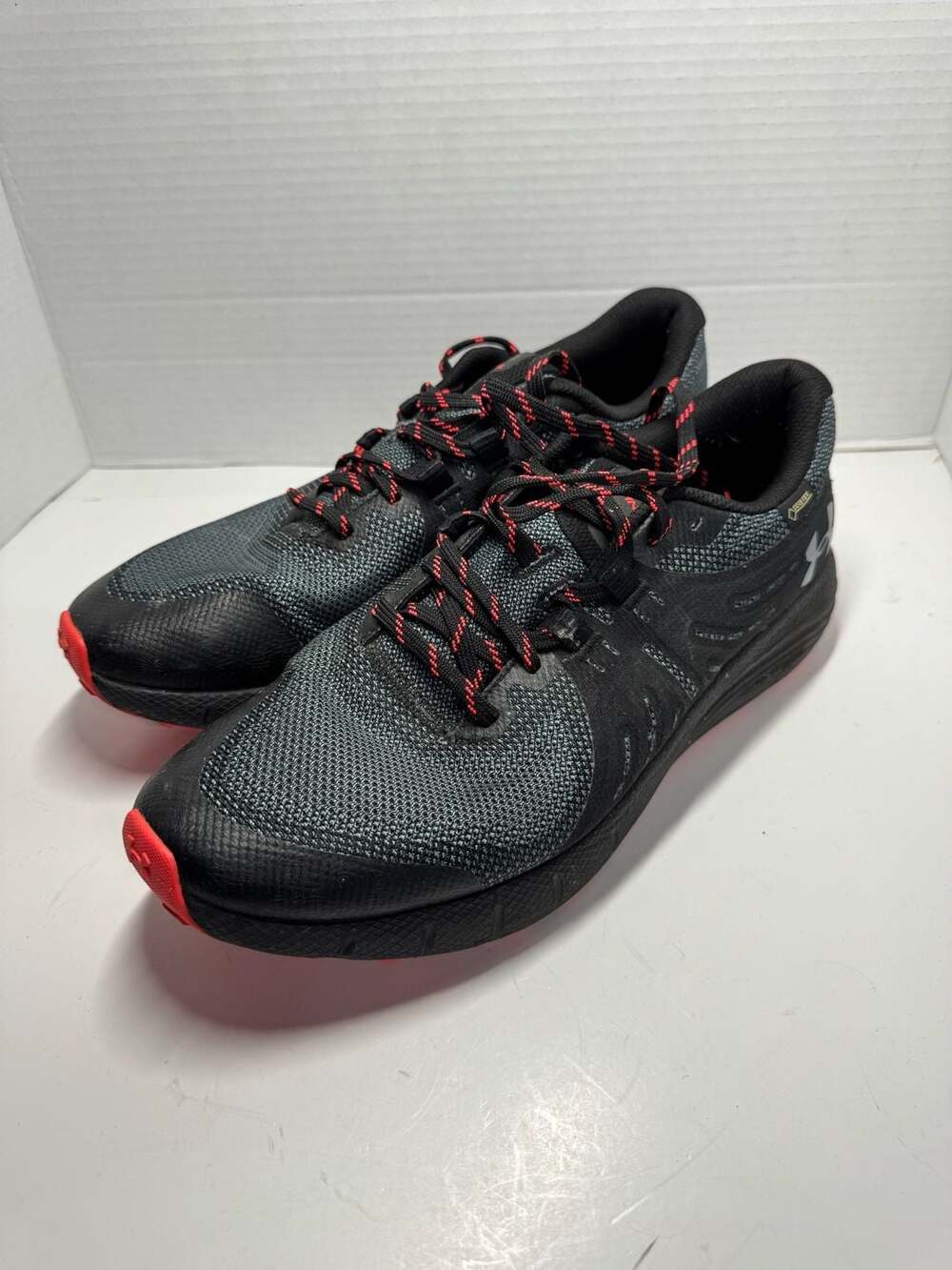 Under Armour Charged Bandit Trail GTX Men's Running Shoes, Black/Red, Size 12